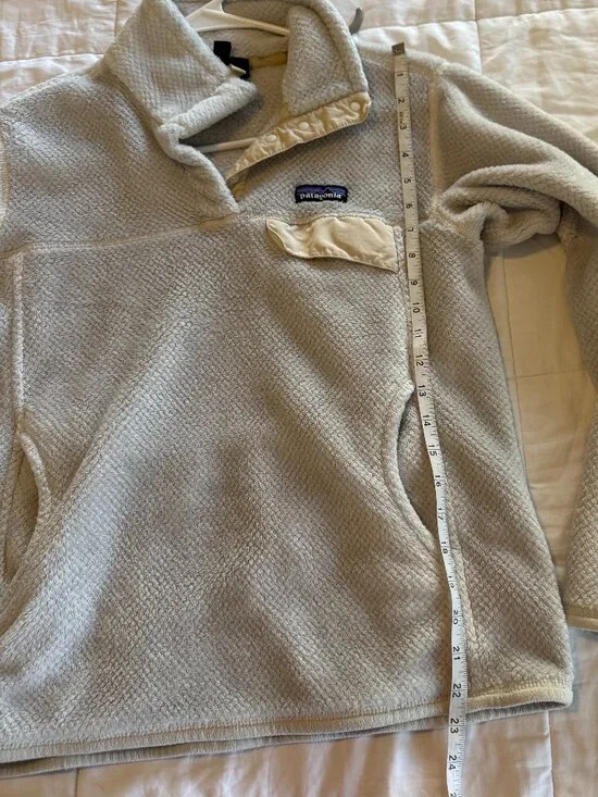 Patagonia Re-Tool Snap-T Pullover in light gray - Picture 7 of 10